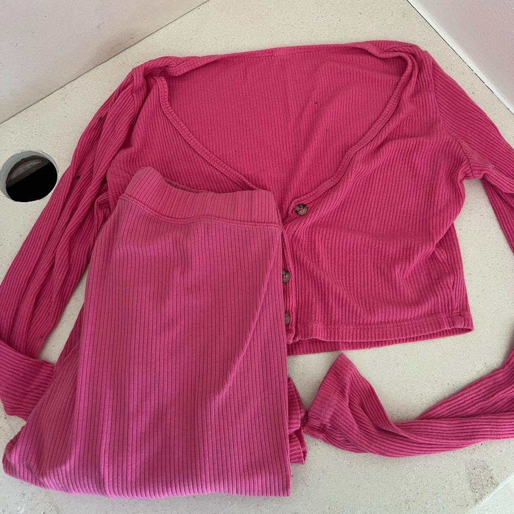 Alo small pink cardigan top and legging